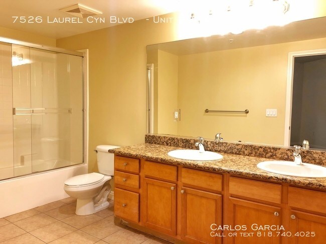 Building Photo - 7526 Laurel Canyon Blvd