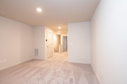 Building Photo - 1935 Tranquility Cir
