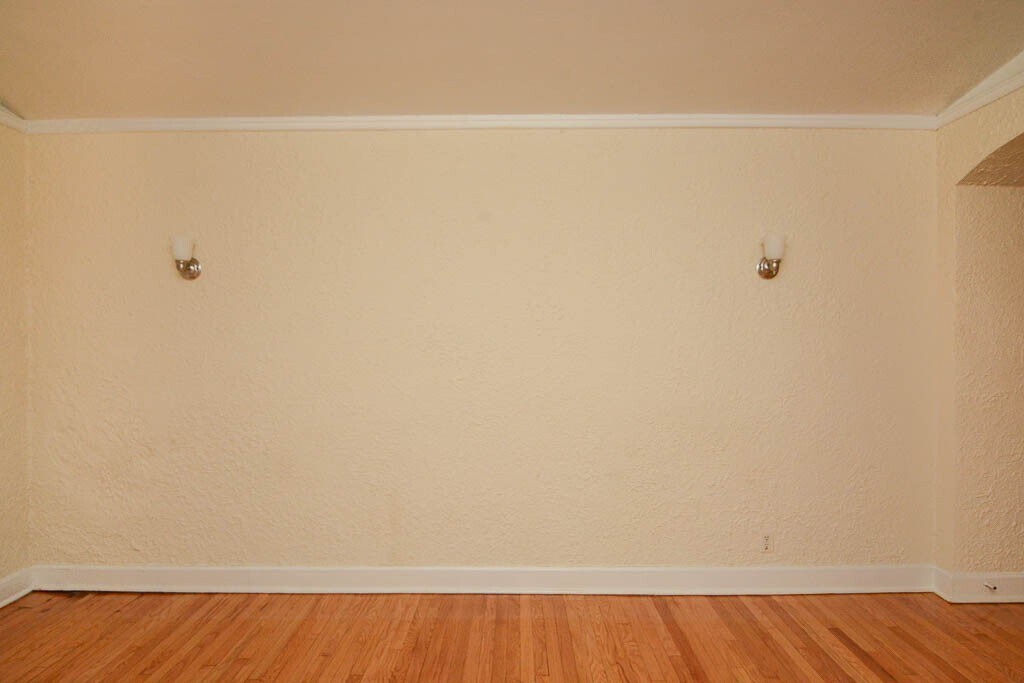 Building Photo - 562 W Arlington Pl