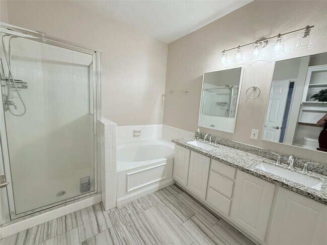 Building Photo - 87 N Avonlea Cir