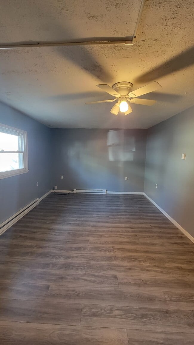 Building Photo - 753-755 N Washington St