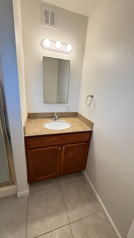 Building Photo - 7750 1/2 Central Ave