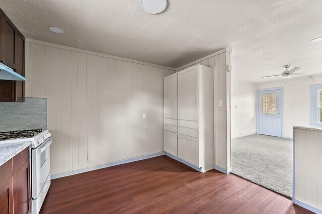 Building Photo - 4313 Engleford St