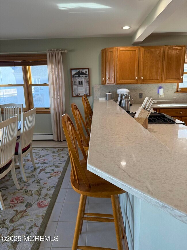 Building Photo - 275 Beach Front