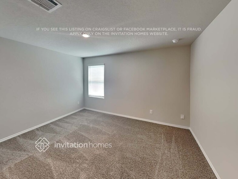 Building Photo - 110 Pasadena Pl