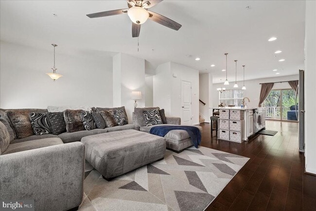Building Photo - 245 Mill Crossing Ct