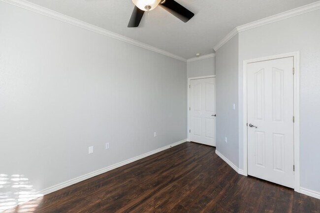 Building Photo - 6235 Gracemount Ln