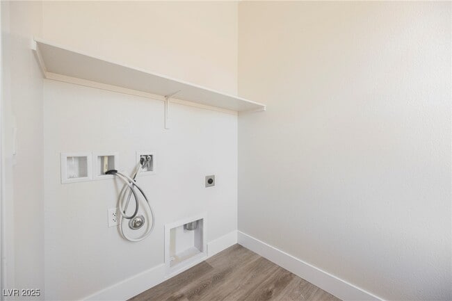 Building Photo - 5240 Denning St