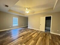 Building Photo - 13440 Lonnie Wascom Dr