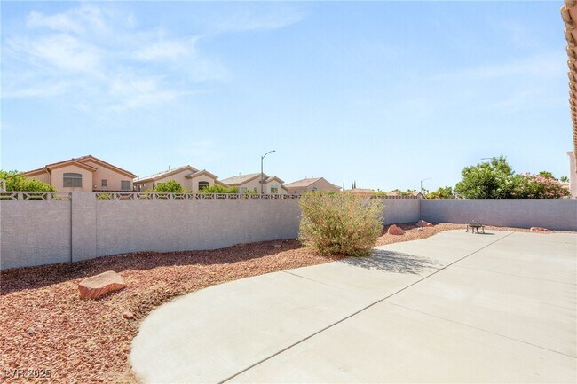 Building Photo - 3870 Cotillion Ct
