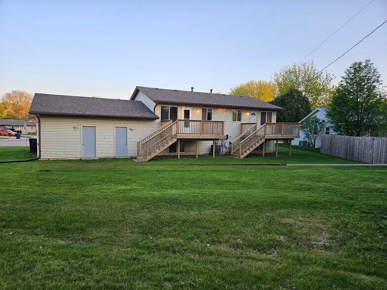 Back yard - 923 Norwood Rd