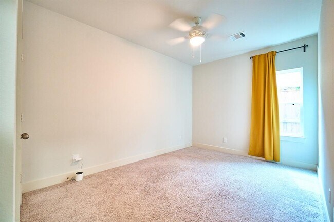 Building Photo - 3628 Griggs Rd