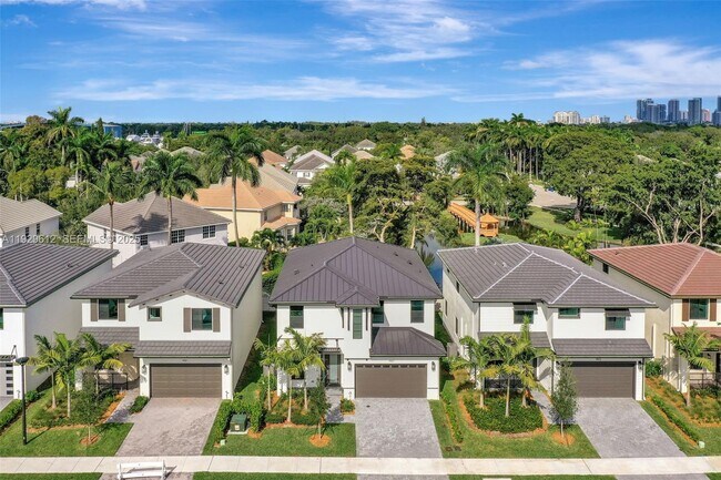 Building Photo - 1427 SW 23rd St