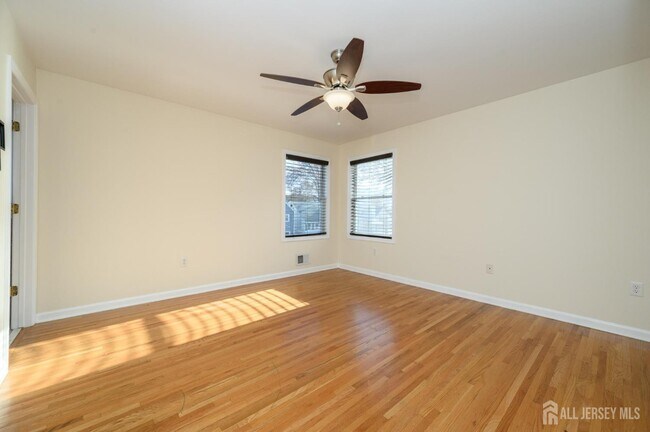 Building Photo - 601 St Marks St