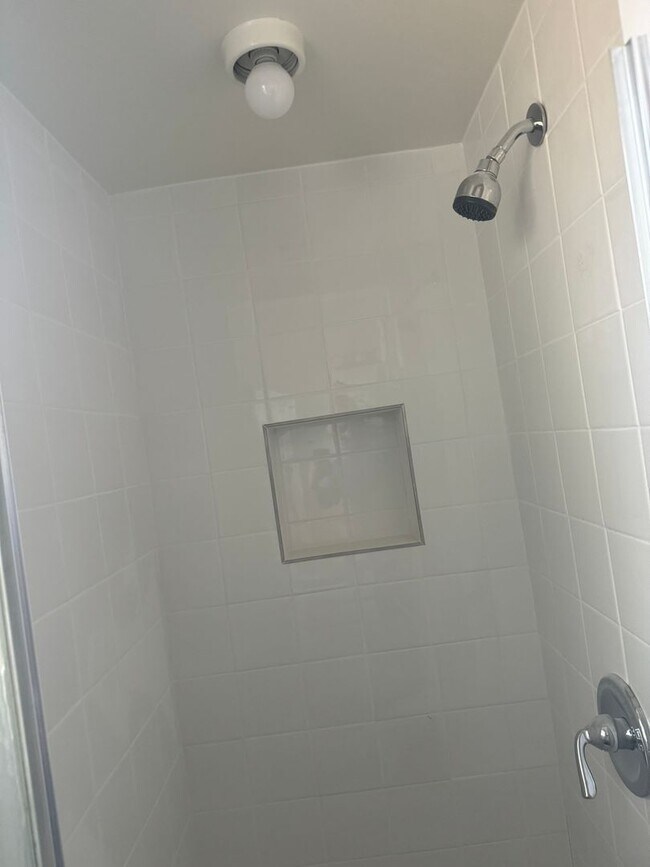 Building Photo - Charming 3-Bedroom Home in Downtown La Verne