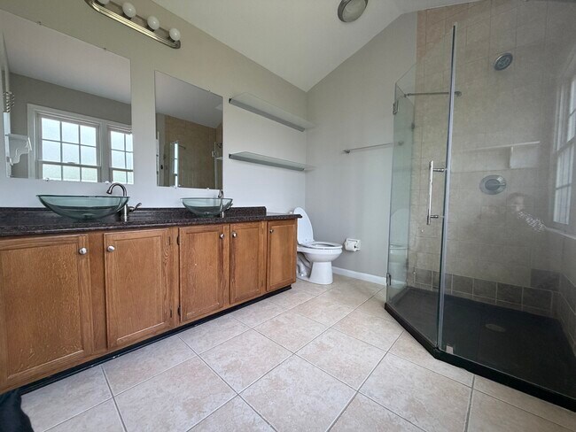 Building Photo - 727 Jacques Cir