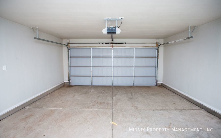 Building Photo - 2105 Kirksey Ave