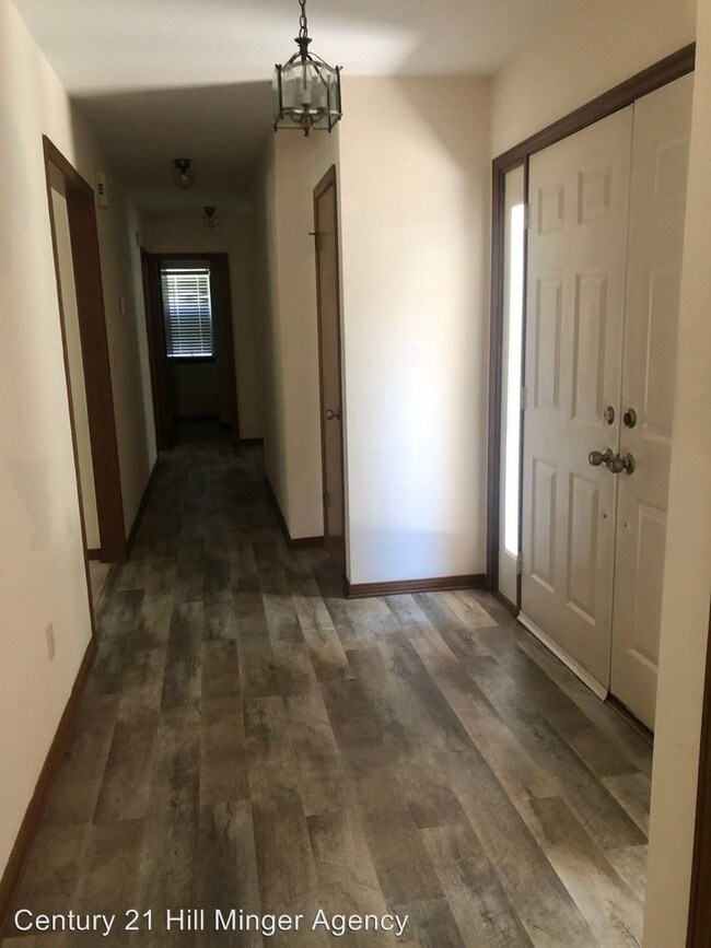 Building Photo - 3 br, 2 bath House - 1234 Whitewood Way