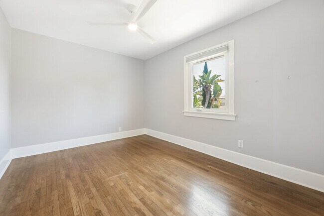 Building Photo - 3447 Goldfinch St