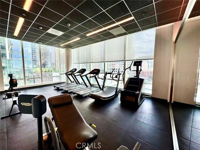 Building Photo - 877 Francisco St