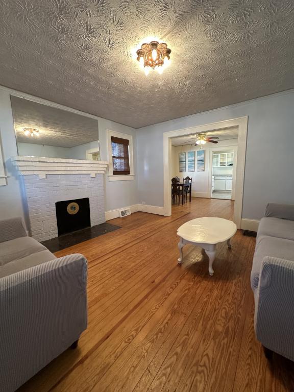 Building Photo - 174 Starnes Cove Rd