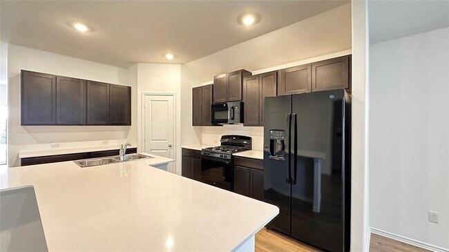 Building Photo - 606 Arnage Dr