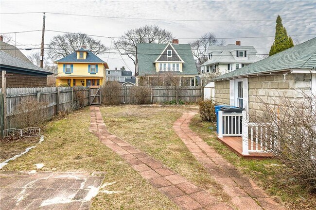 Building Photo - 41 Berwick Ln