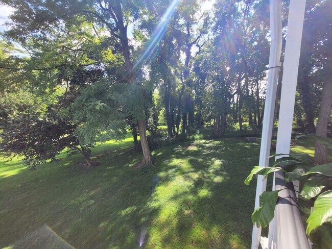 Building Photo - 131 Pinetown Rd