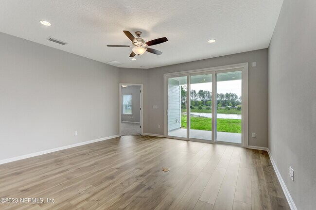 Building Photo - 278 Holly Forest Dr
