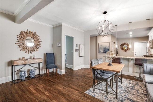 Building Photo - 1158 Donnelly Ave SW