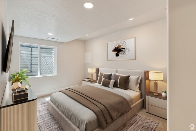 Building Photo - 42 N Trident Maple Dr