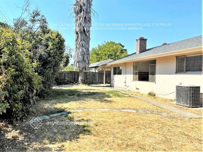 Building Photo - 7030 Tamoshanter Way