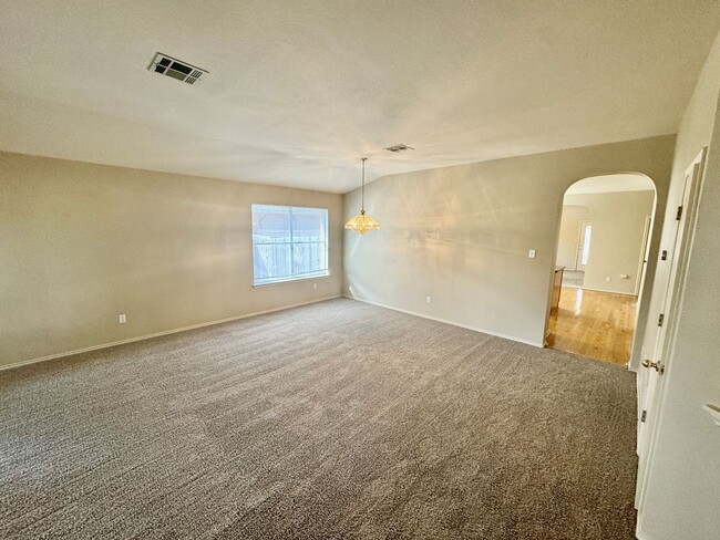 Building Photo - SW Austin: 3BD 2BA House for Rent