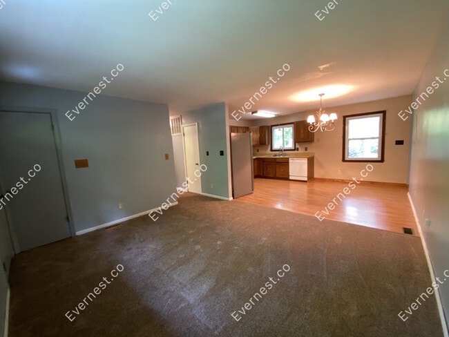Building Photo - 13408 Wilderness Park Dr