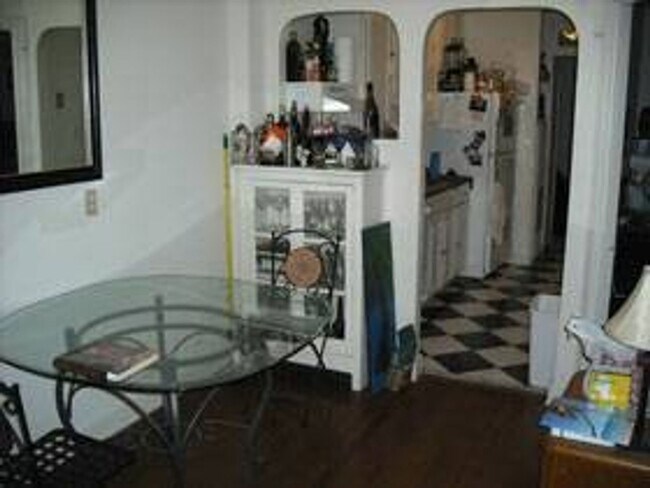 Building Photo - 4029 Beecher St NW