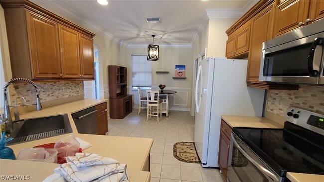 Building Photo - 12766 Ivory Stone Loop