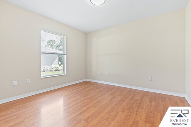 Building Photo - 9 Sea Beacon Pl