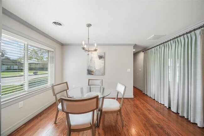 Building Photo - 5058 Yarwell Dr