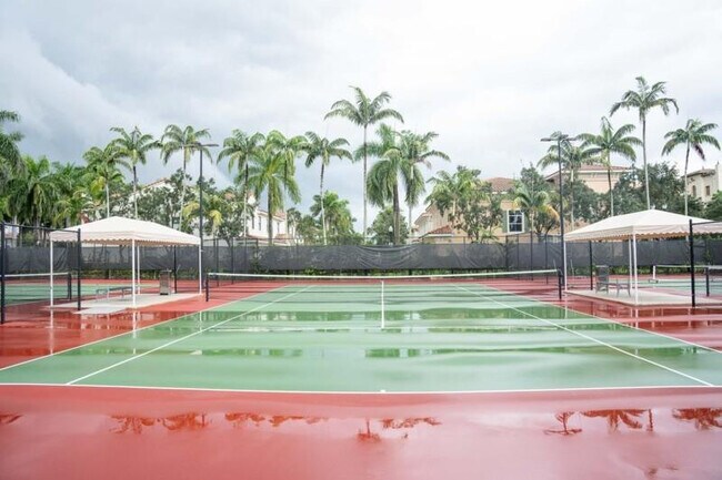 Building Photo - 2901 NW 126th Ave