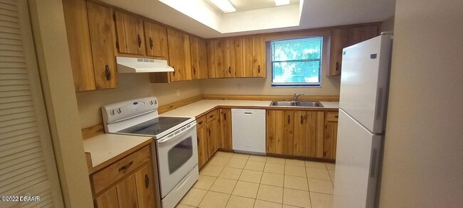 Building Photo - 112 Tomoka Meadows Blvd