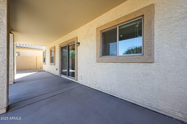 Building Photo - 5318 W Maldonado Rd