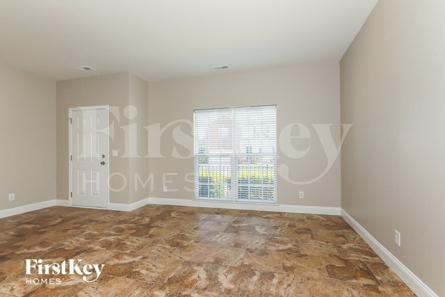 Building Photo - 2109 Broad Plum Ln