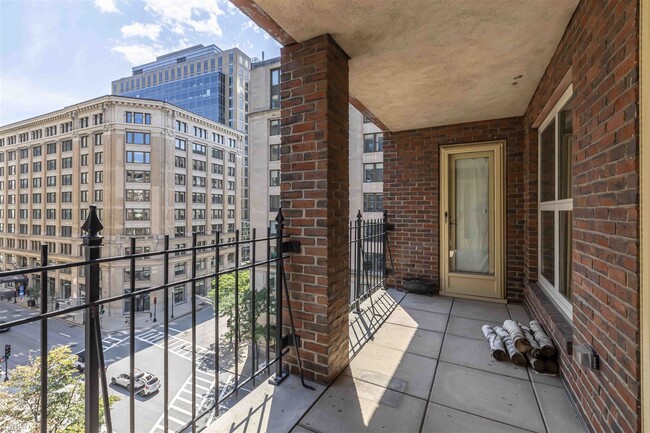 Building Photo - 2 br, 2 bath Condo - 300 Boylston Street 612