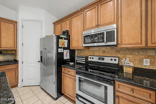 Building Photo - 731 W Mesquite Tree Ln