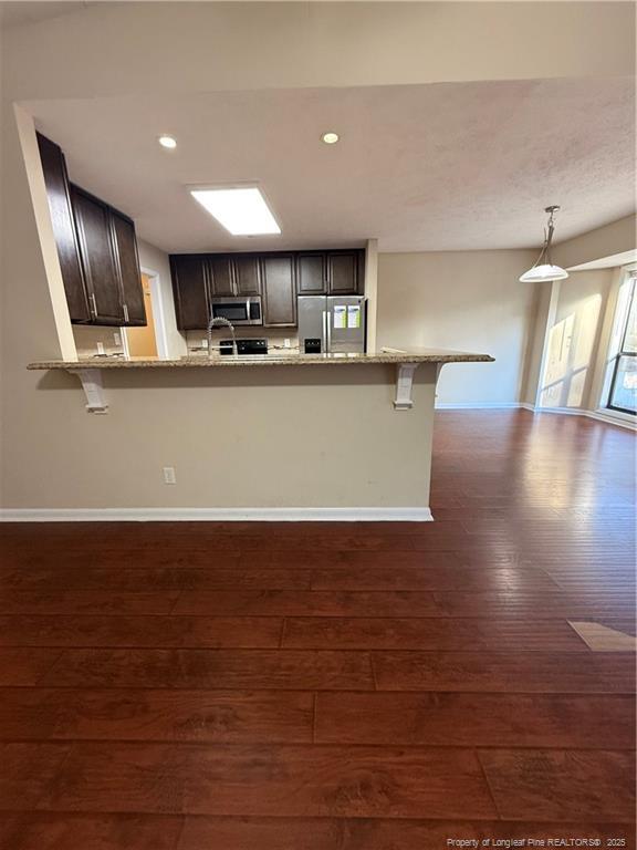 Building Photo - 7099 Calamar Dr