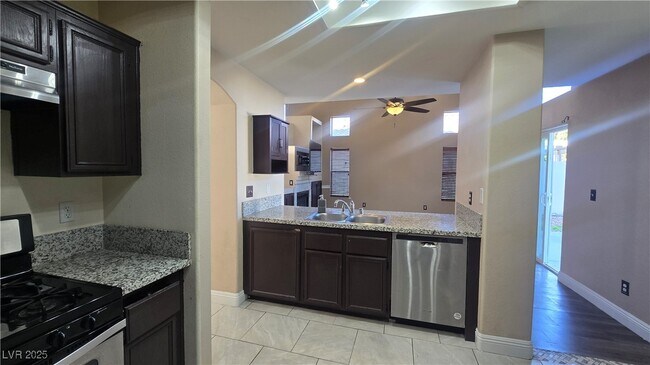 Building Photo - 7308 Wandering St