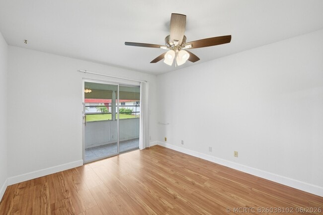 Building Photo - 28 Seville Dr