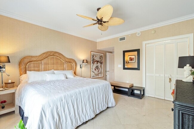 Building Photo - 209 N Birch Rd