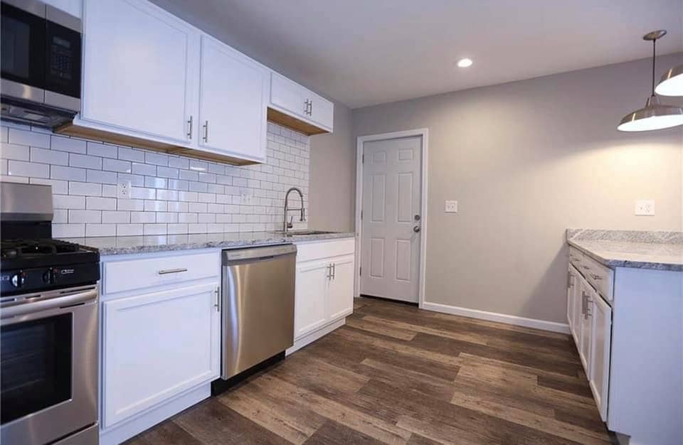 Building Photo - 1 Stebbins St