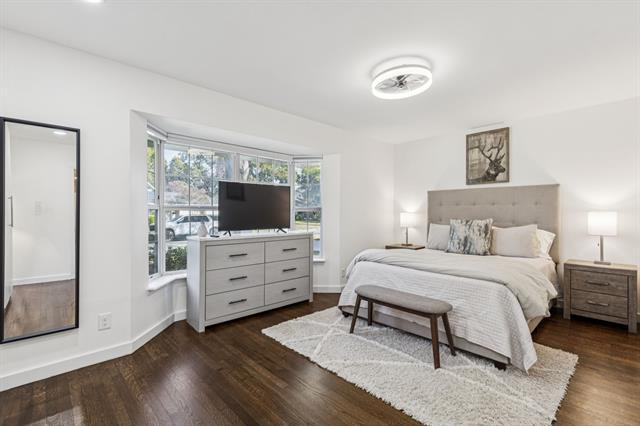 Building Photo - 10525 Castlegate Dr